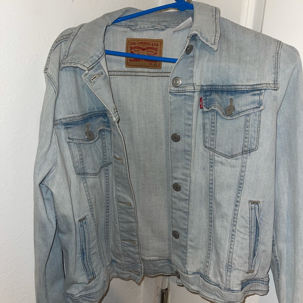 Levi’s denim jacket